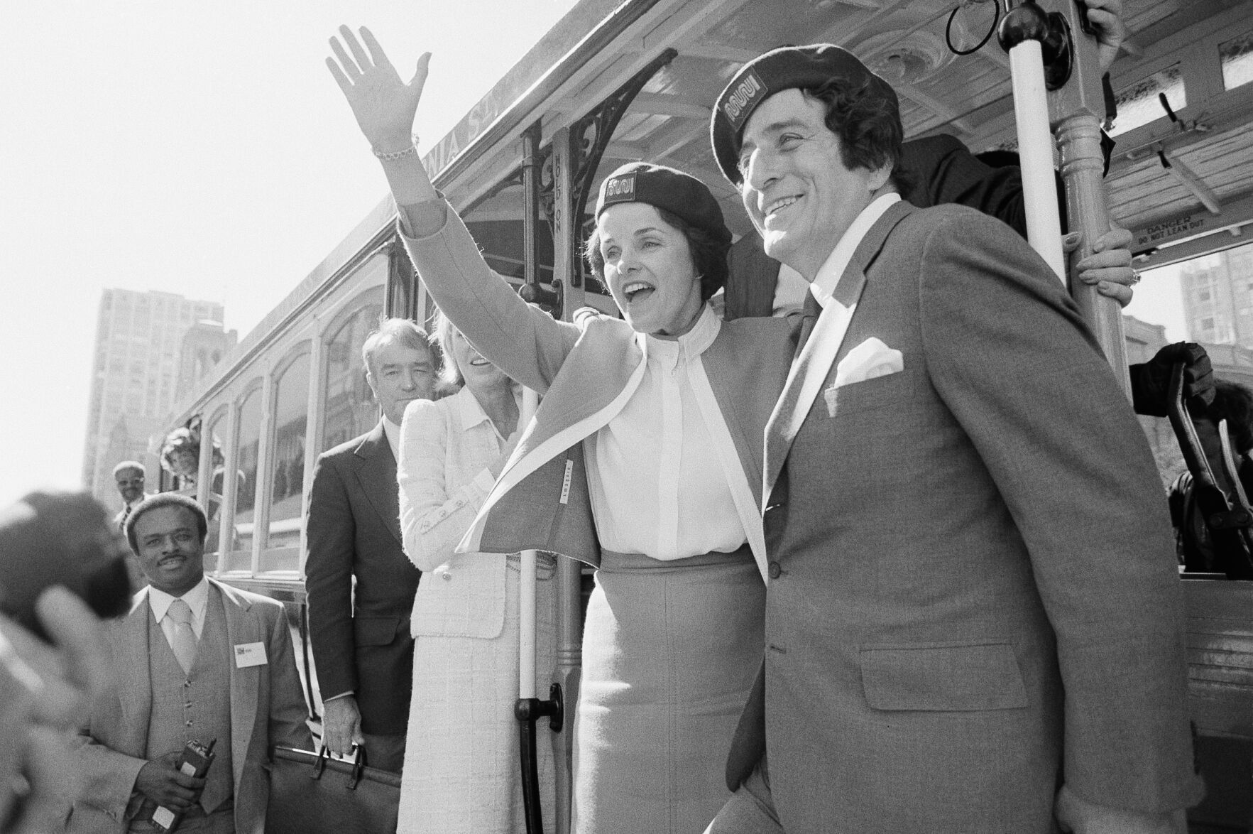 1984: Tony Bennett and Dianne Feinstein